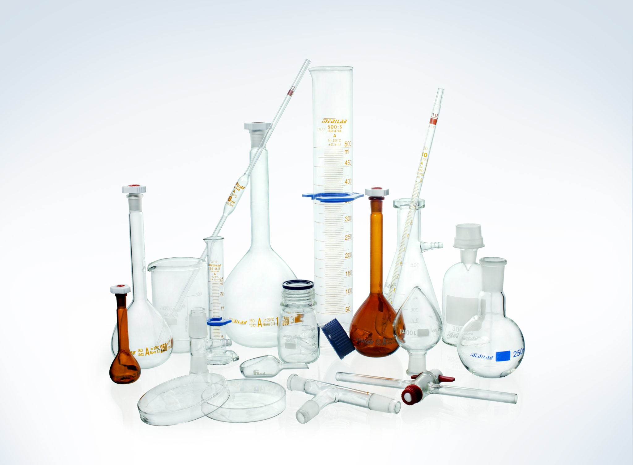 Laboratory Glassware from Labmart.in