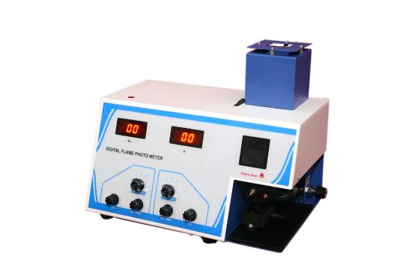 Clinical Flame Photometer from Labmart.in